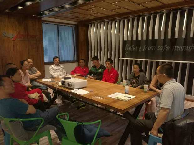 提升“产、供、销”工作协调，为客户提供更优质的服务